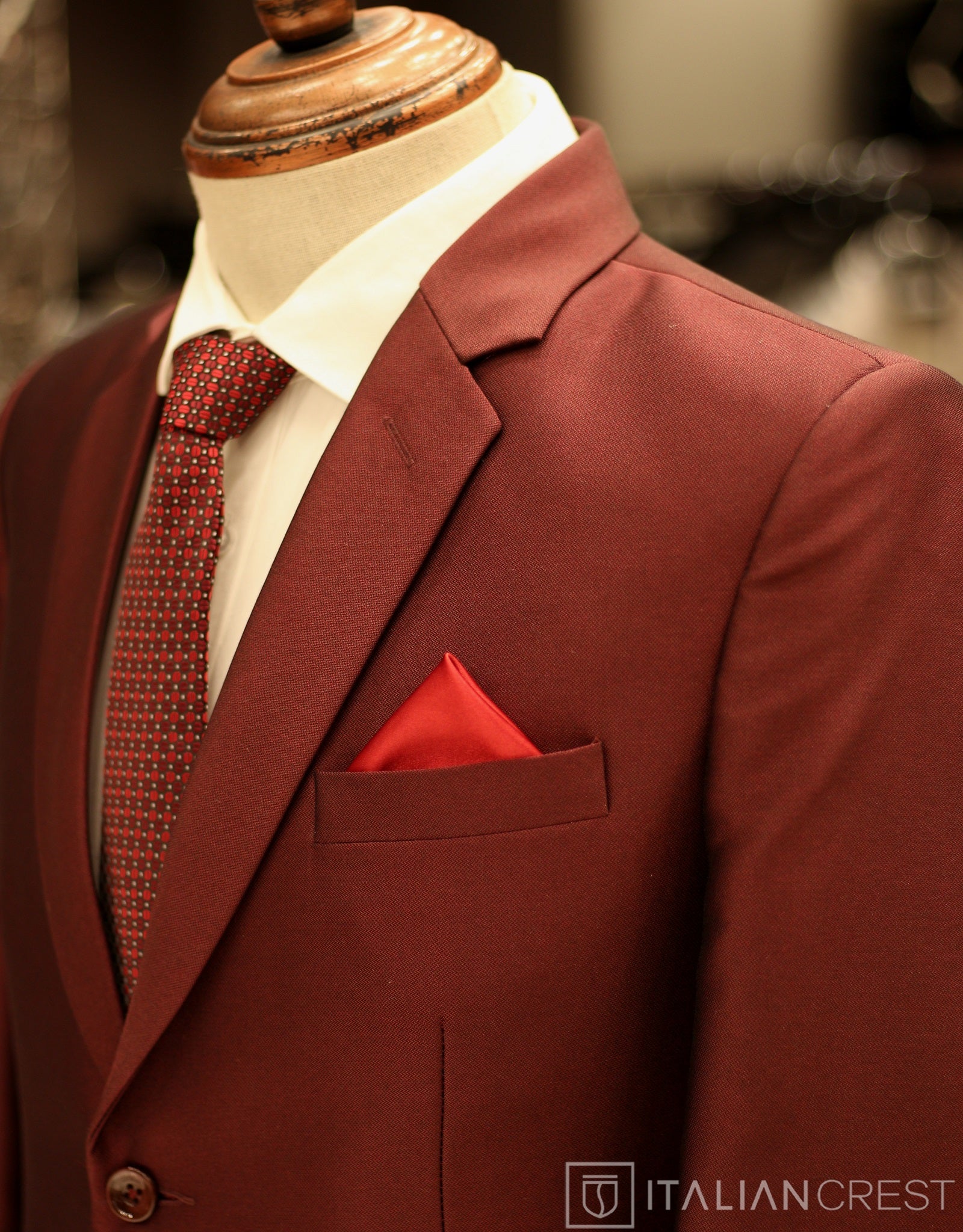 Maroon Single Breasted Suit
