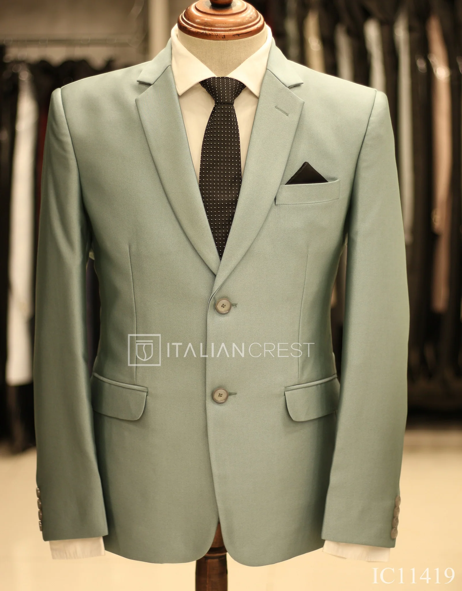 Light Green Single Breasted Suit - Image 2