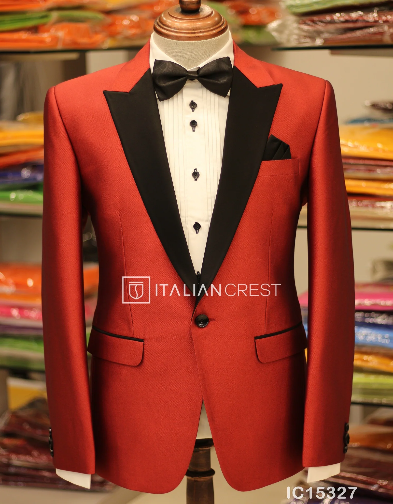 Red 2-Piece Tuxedo Suit - Image 2