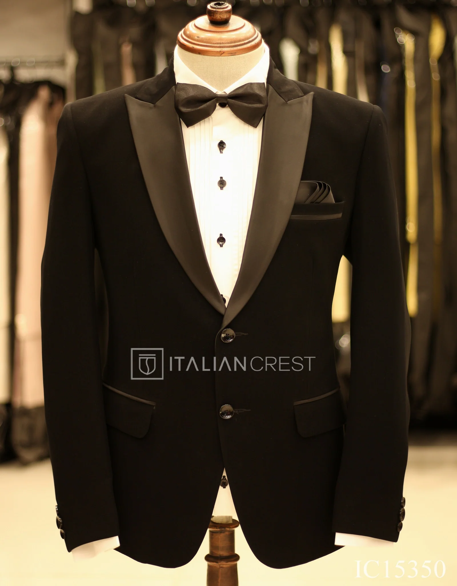 Black 2-Piece Tuxedo Suit - Image 2