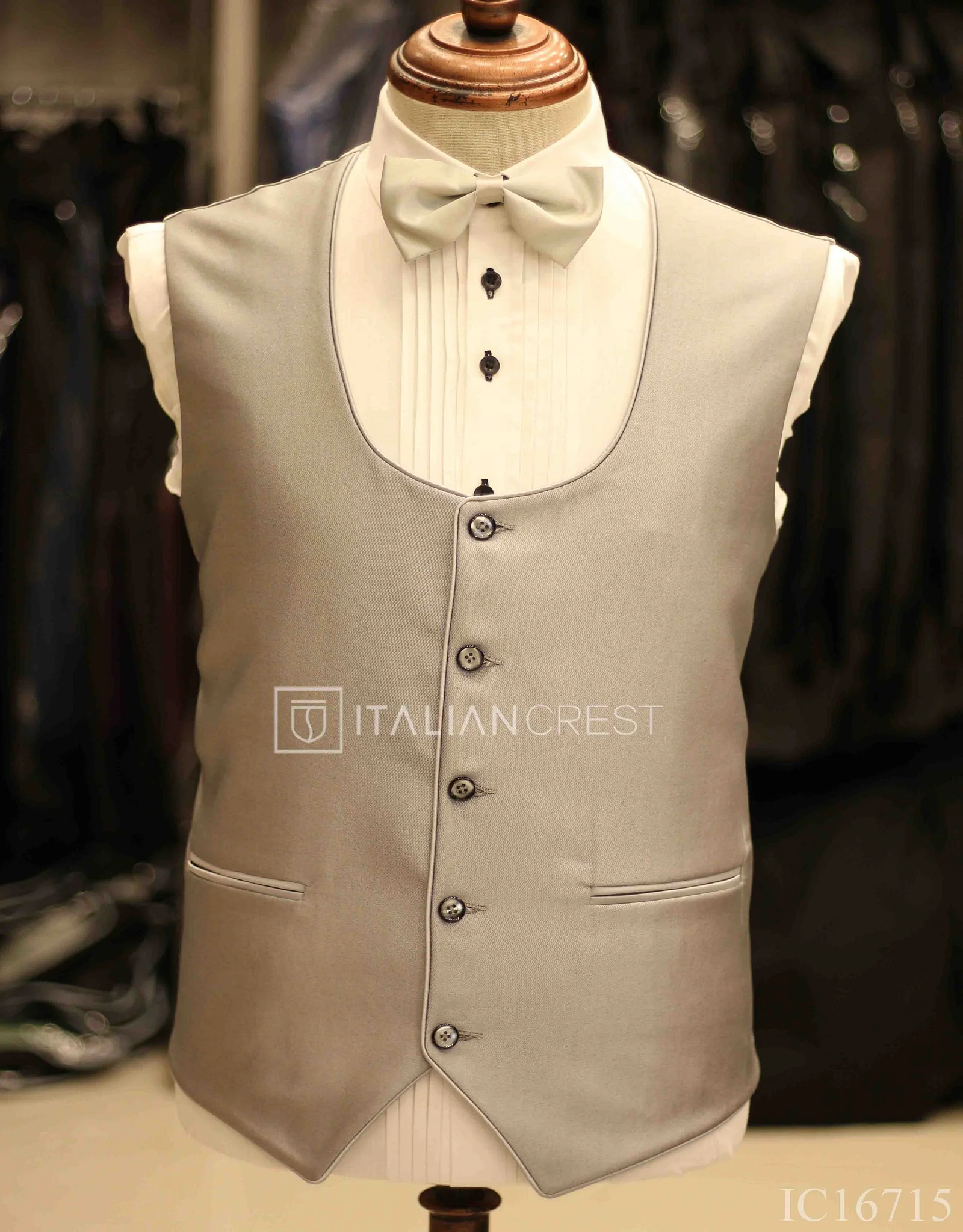 Silver 3-Piece Tuxedo Suit - Image 2