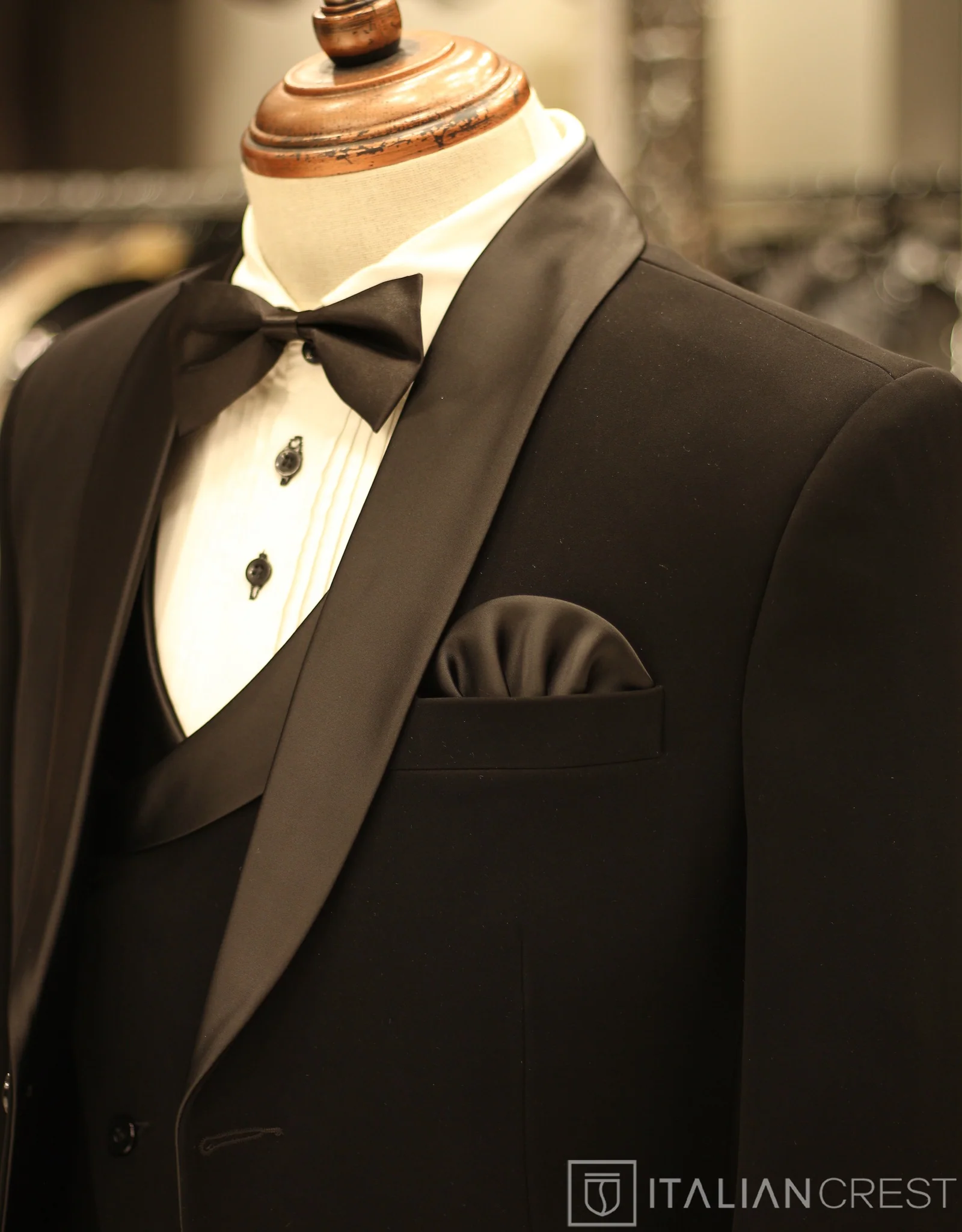 Black 3-Piece Tuxedo Suit