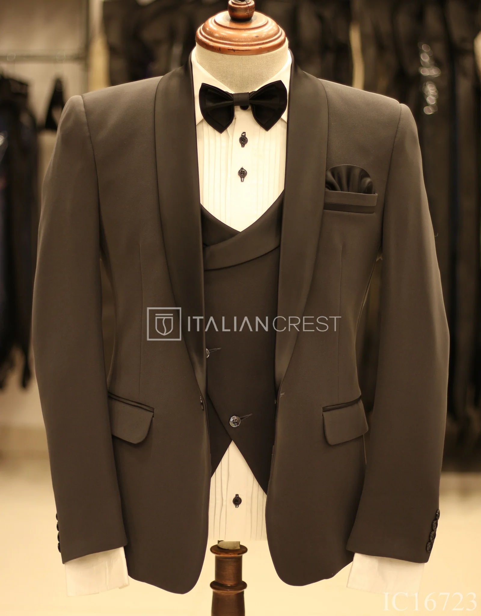 Grey 3-Piece Tuxedo Suit - Image 3