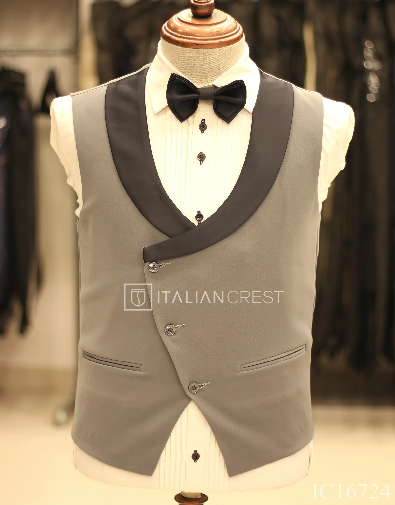 Light Grey 3-Piece Tuxedo Suit - Image 2