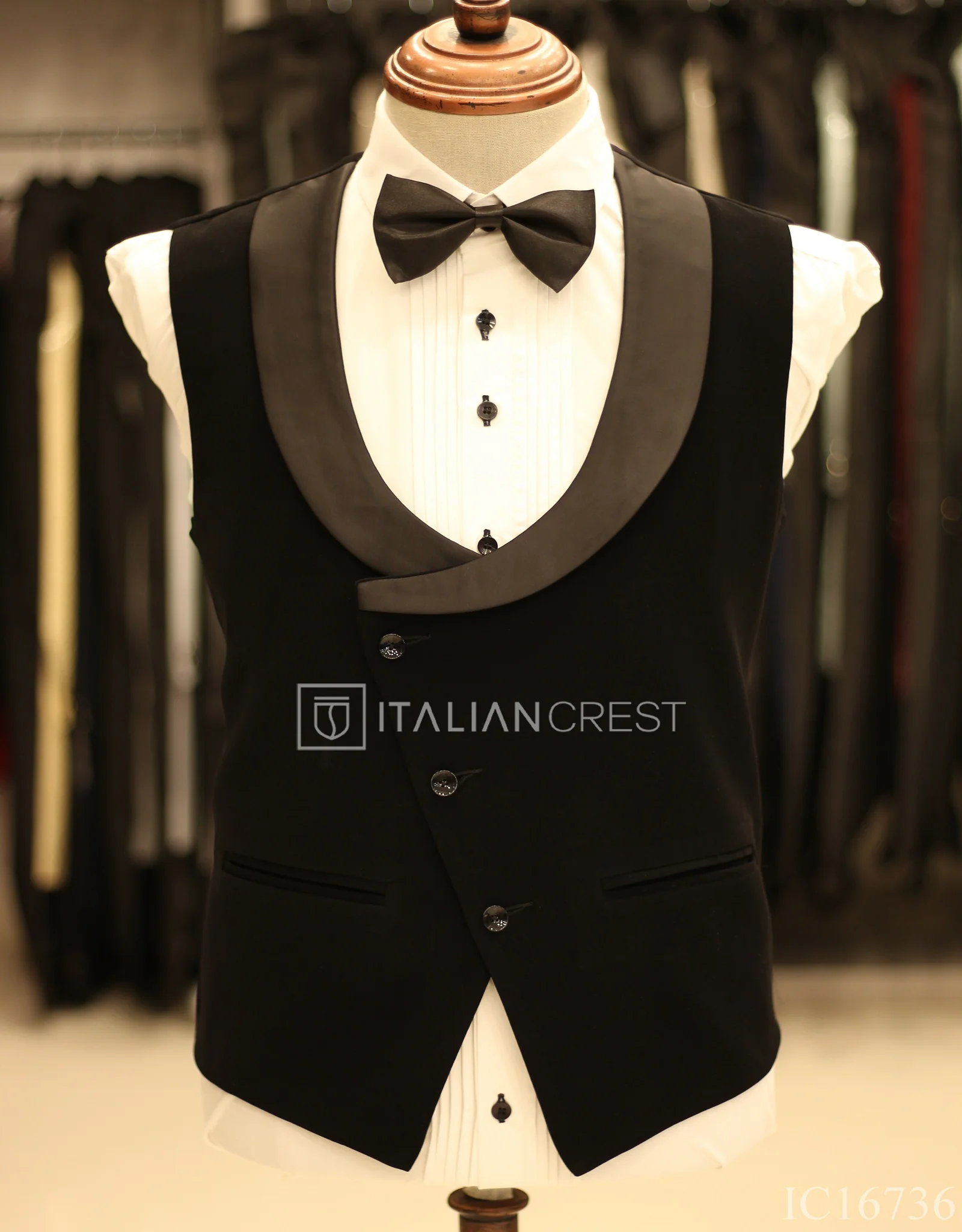Black 3-Piece Tuxedo Suit - Image 2