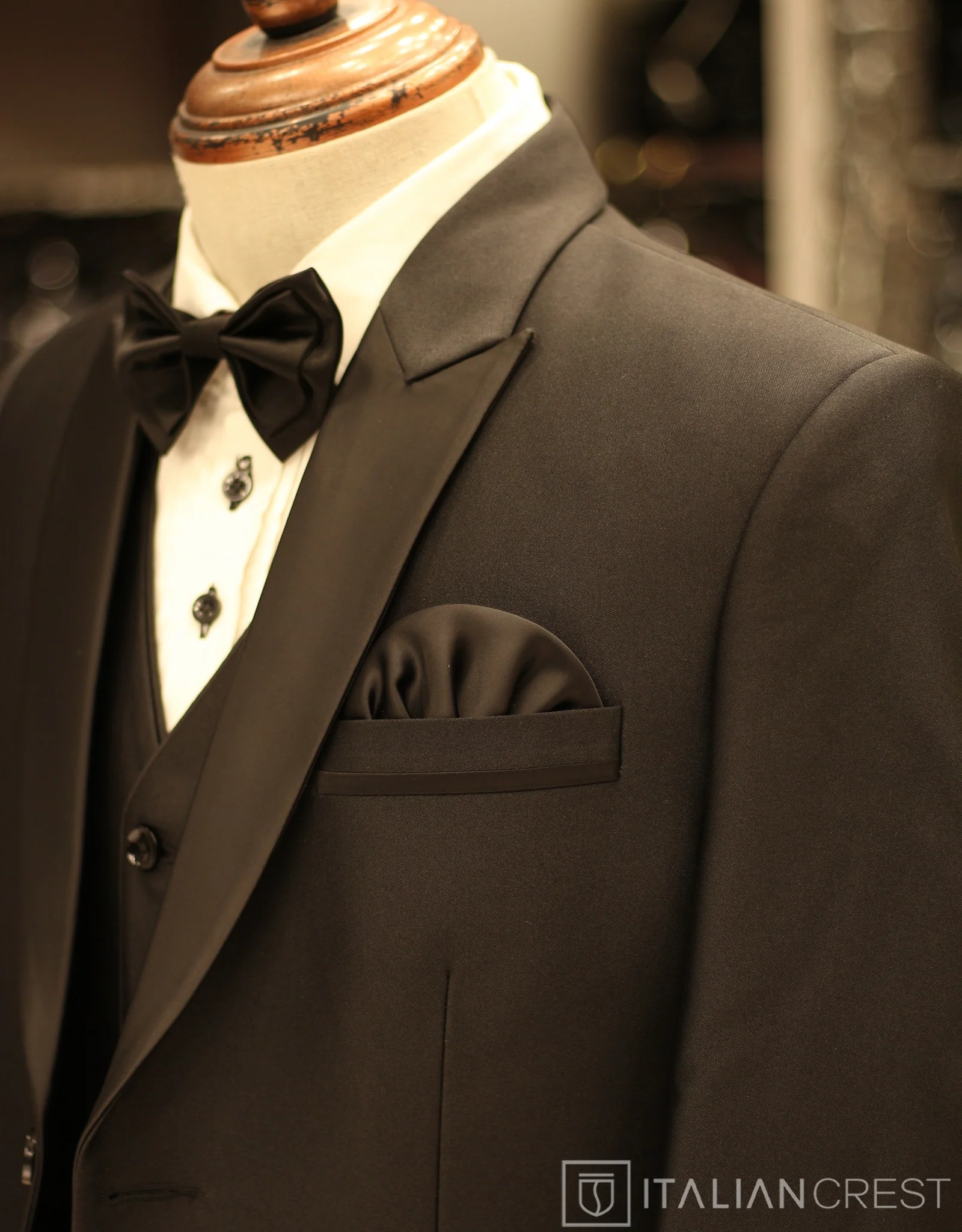 Black 3-Piece Tuxedo Suit