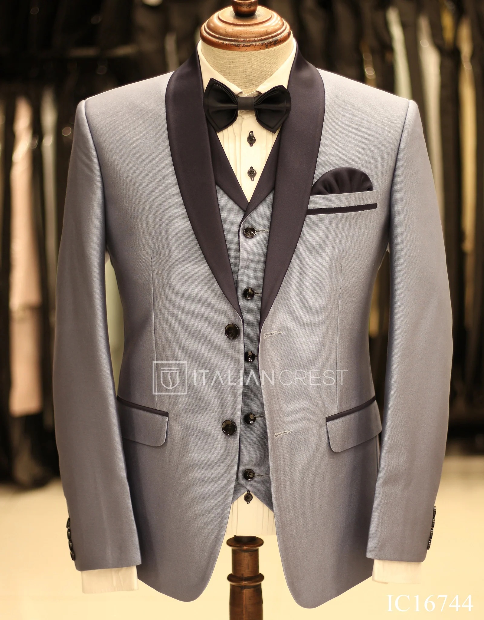 Light Blue 3-Piece Tuxedo Suit - Image 3