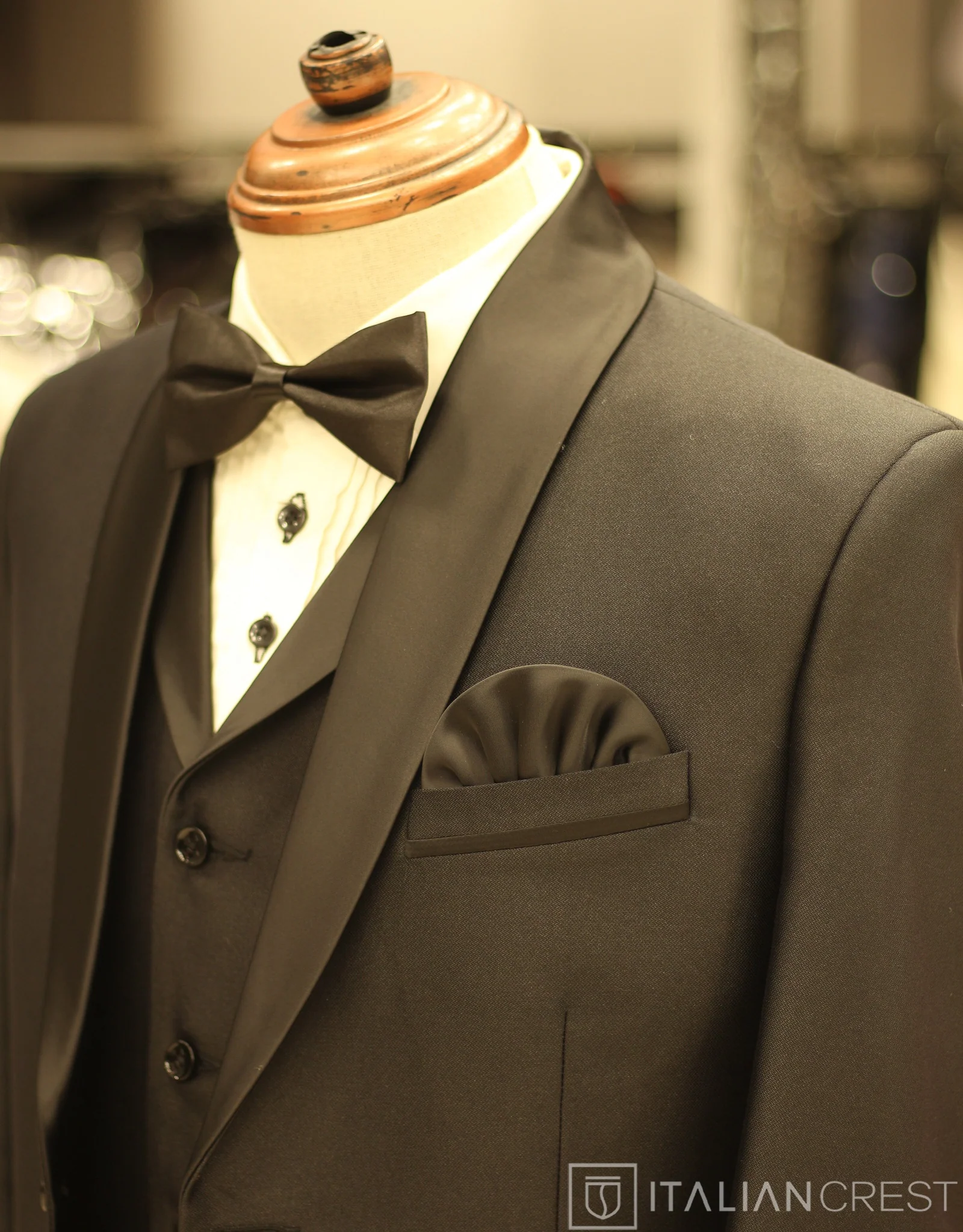 Black 3-Piece Tuxedo Suit