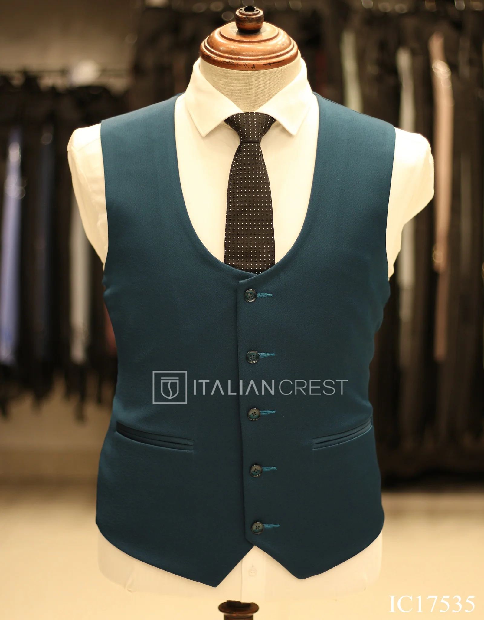 Blue 3-Piece Peak Lapel Suit - Image 2