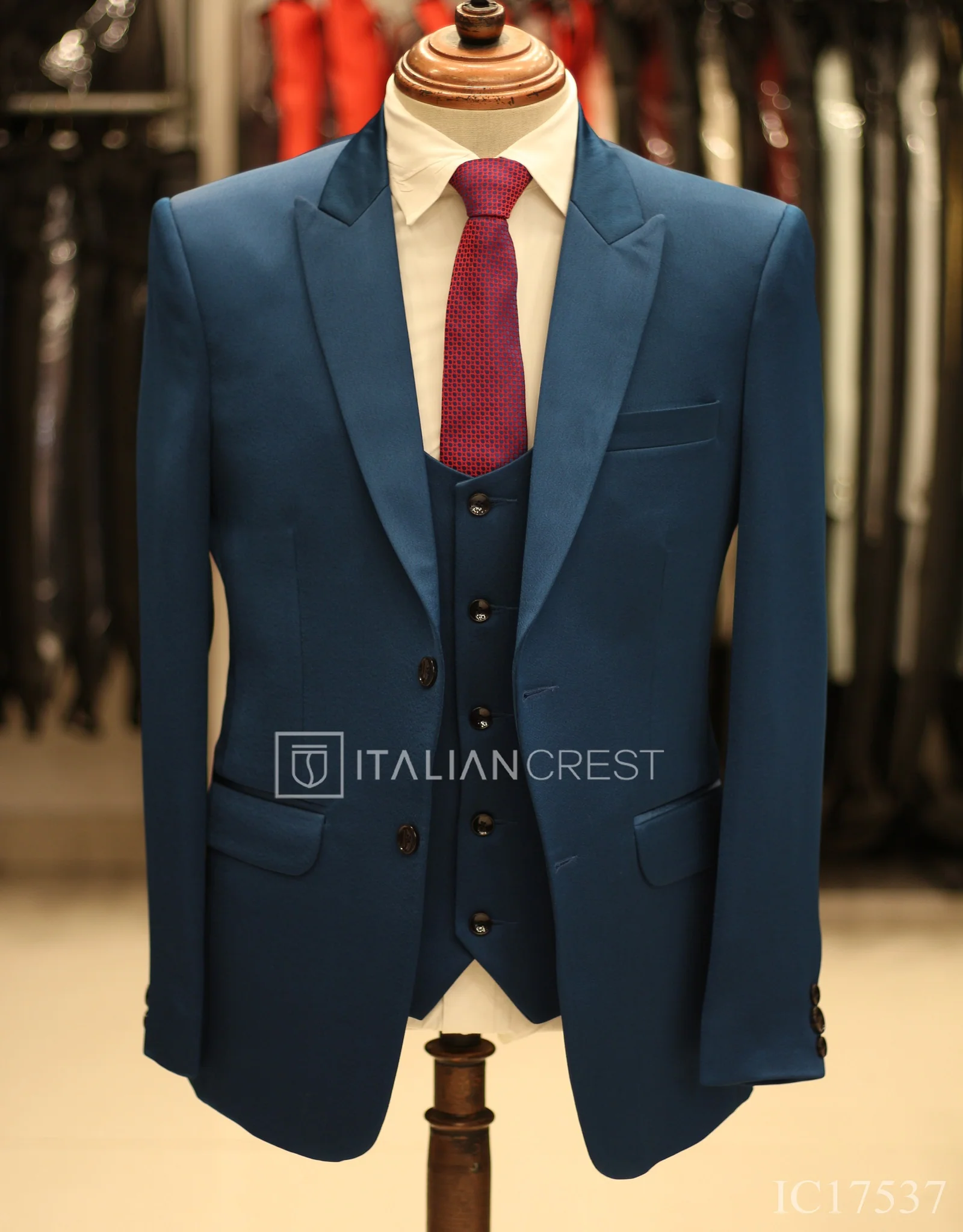 Blue 3-Piece Peak Lapel Suit - Image 3