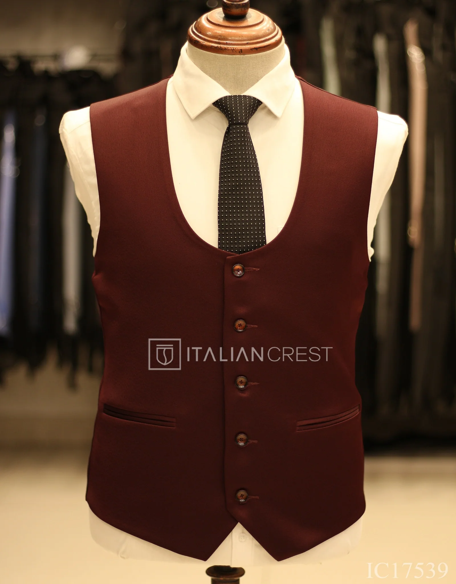 Maroon 3-Piece Peak Lapel Suit - Image 2