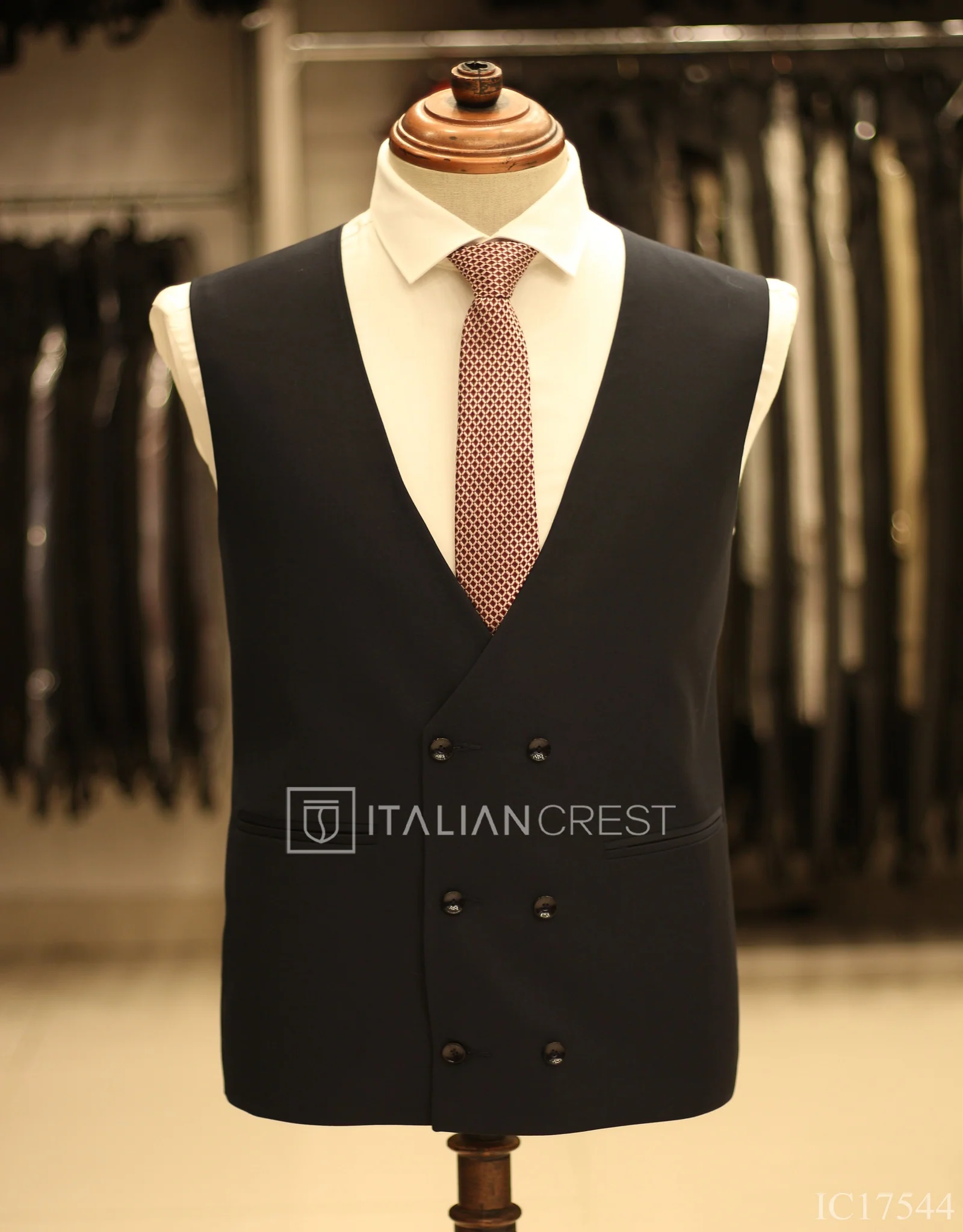 Navy Blue 3-Piece Peak Lapel Suit - Image 2