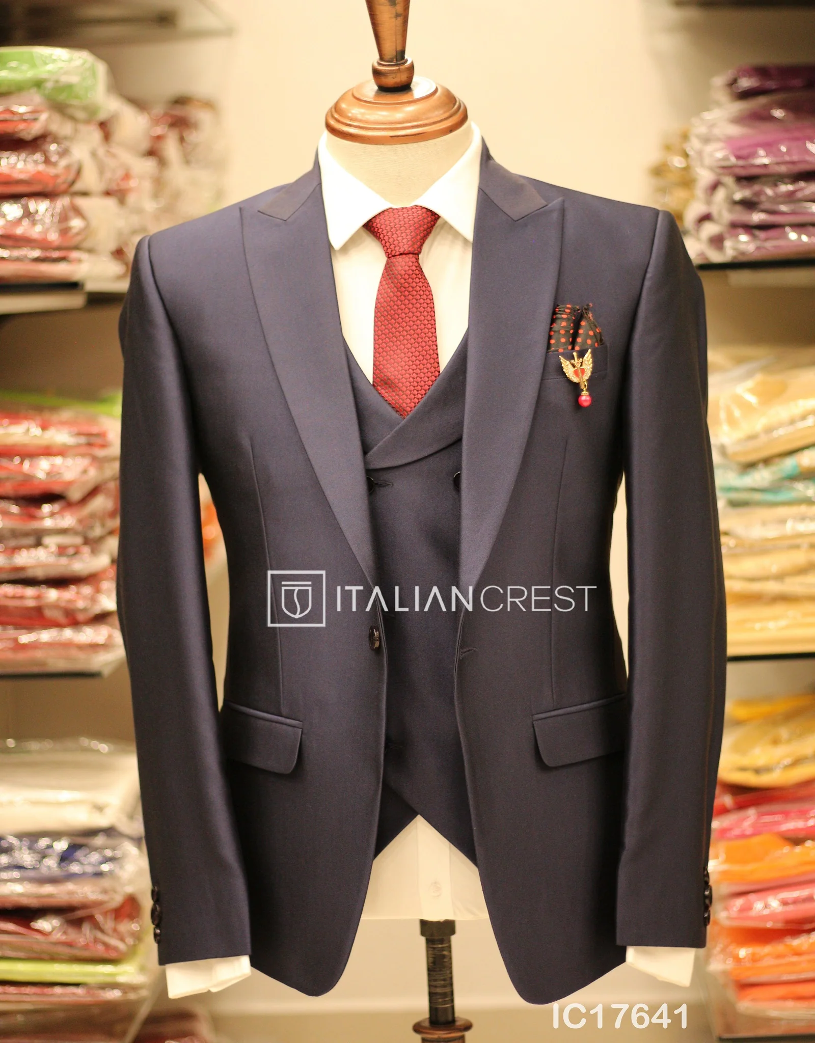 Navy Blue 3-Piece Peak Lapel Suit - Image 3