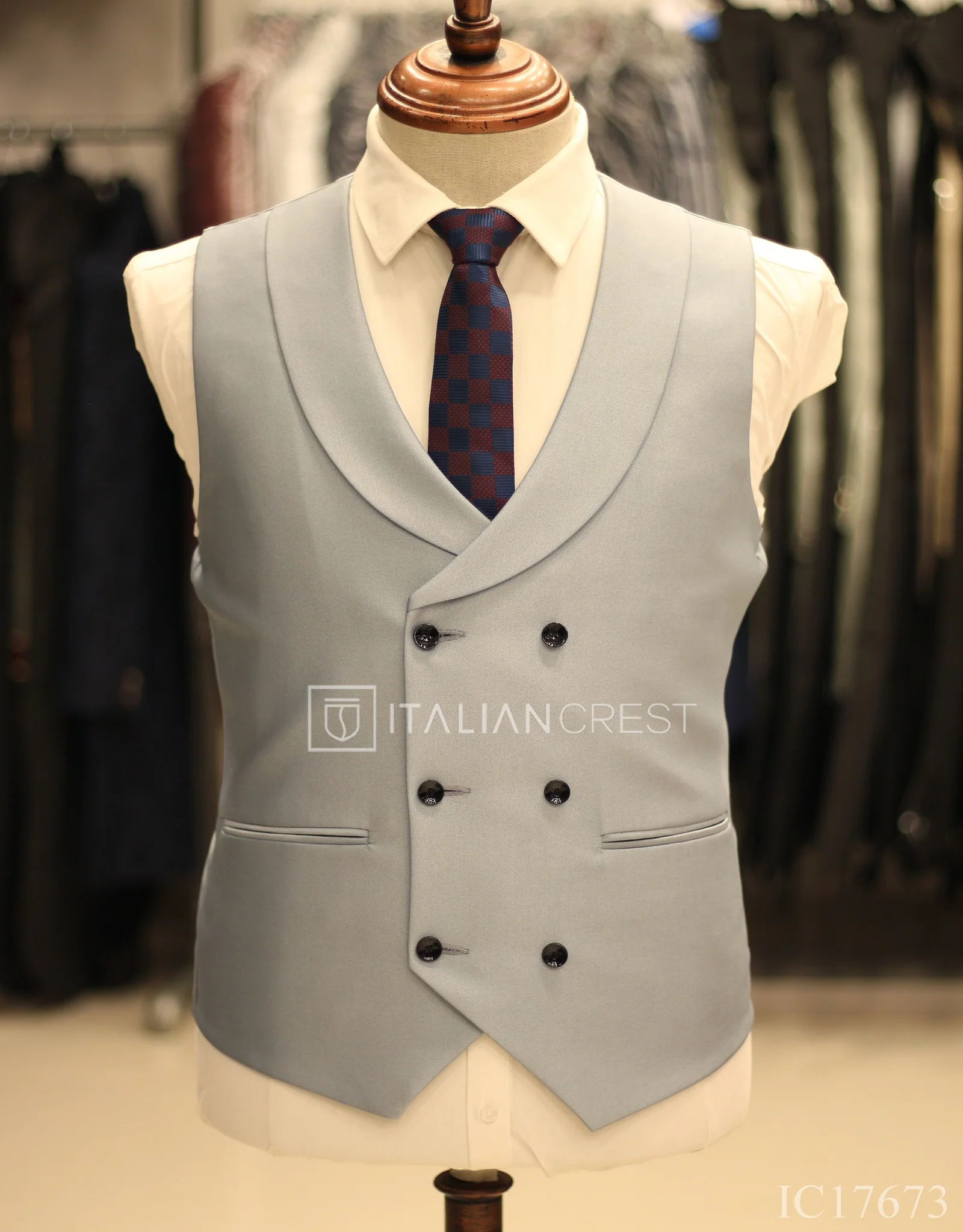 Light Blue 3-Piece Peak Lapel Suit - Image 2
