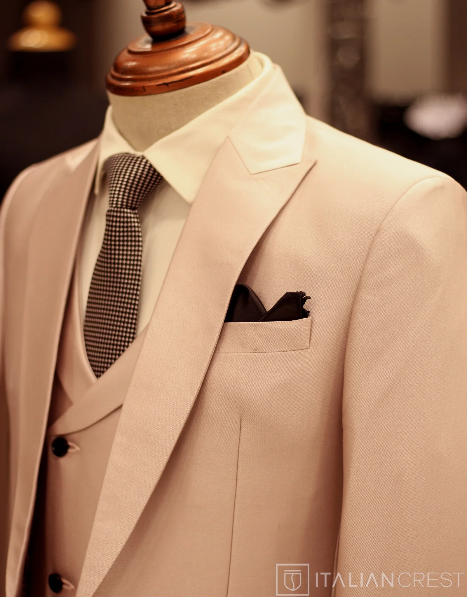 Pink 3-Piece Peak Lapel Suit