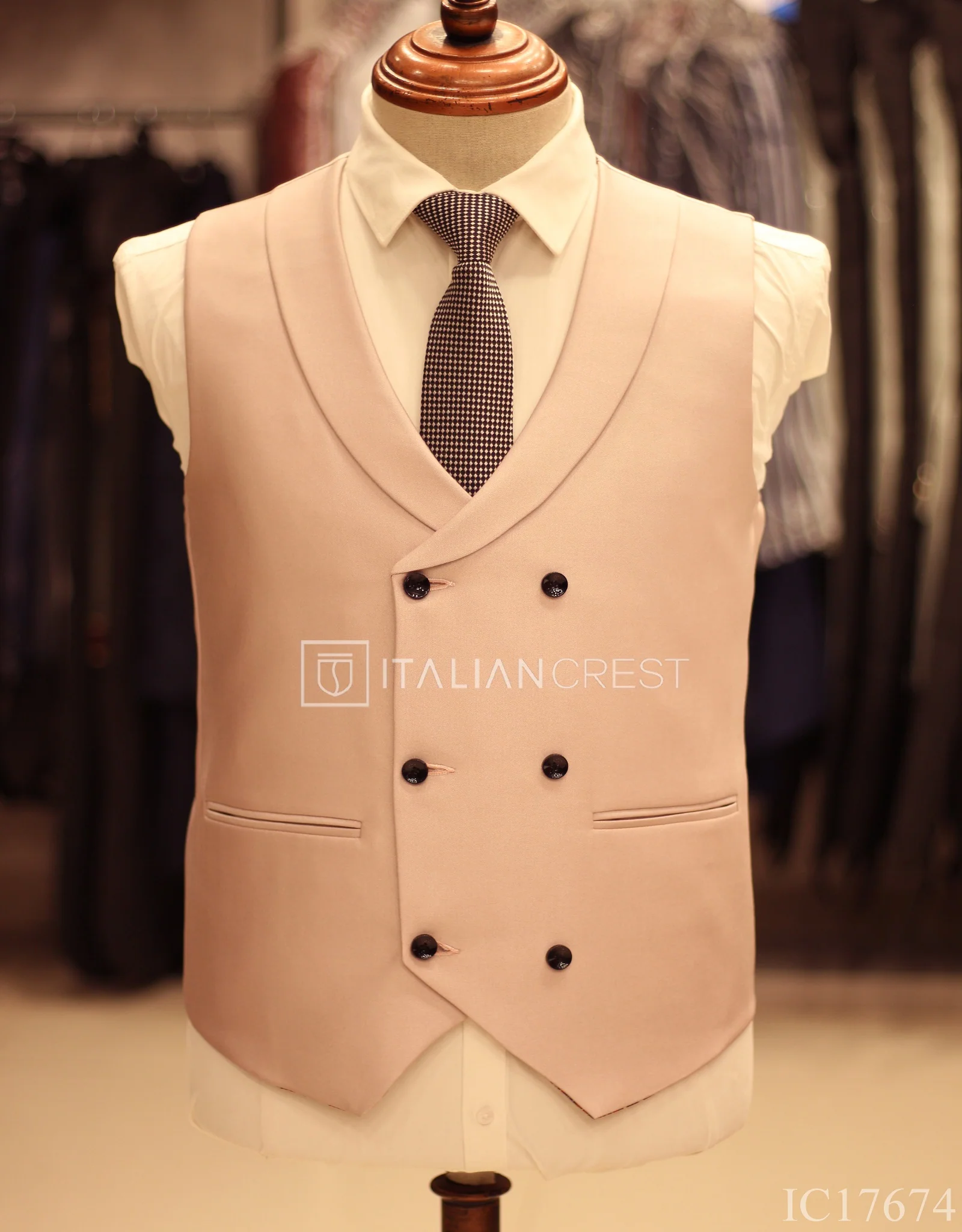 Pink 3-Piece Peak Lapel Suit - Image 2