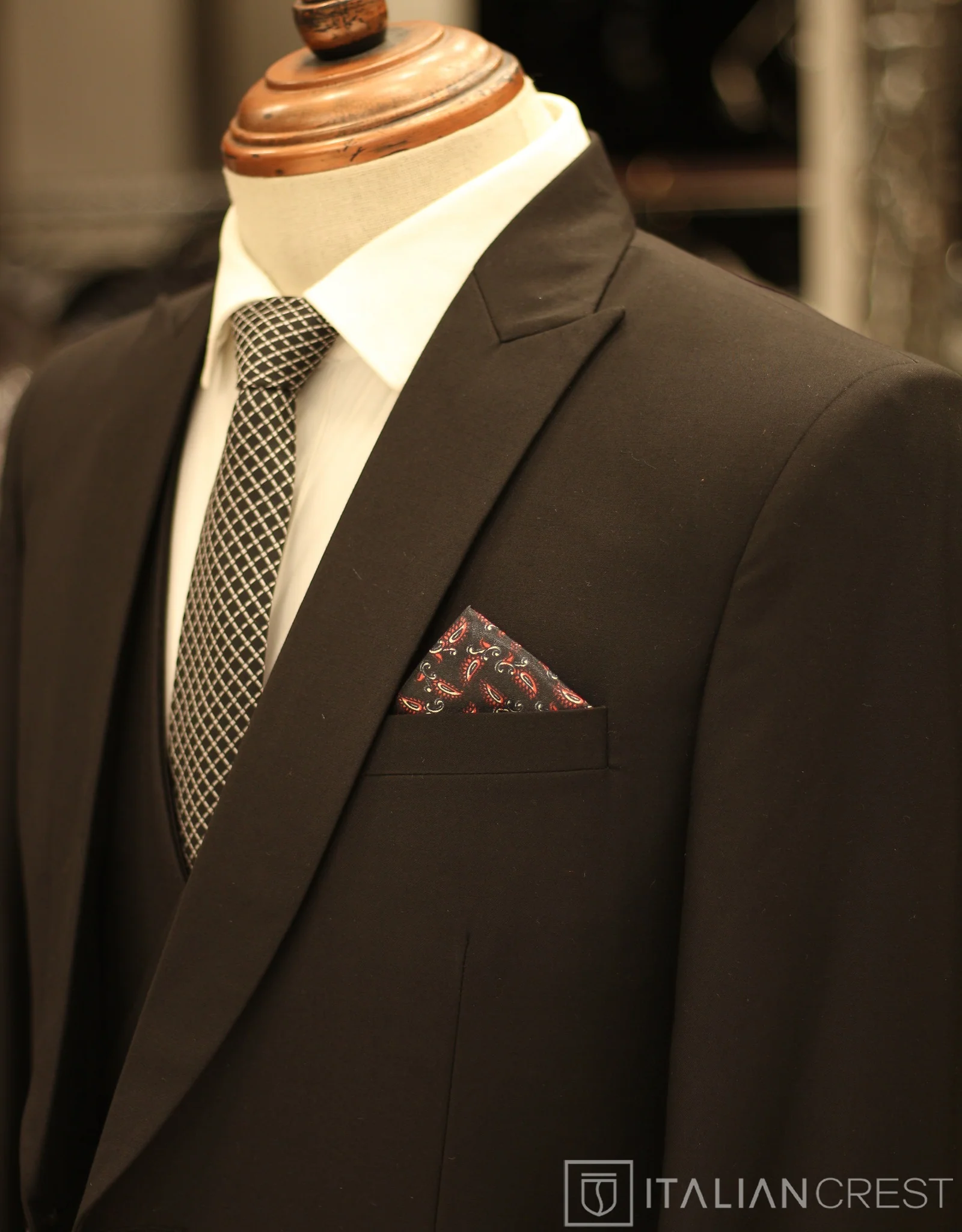 Black 3-Piece Peak Lapel Suit