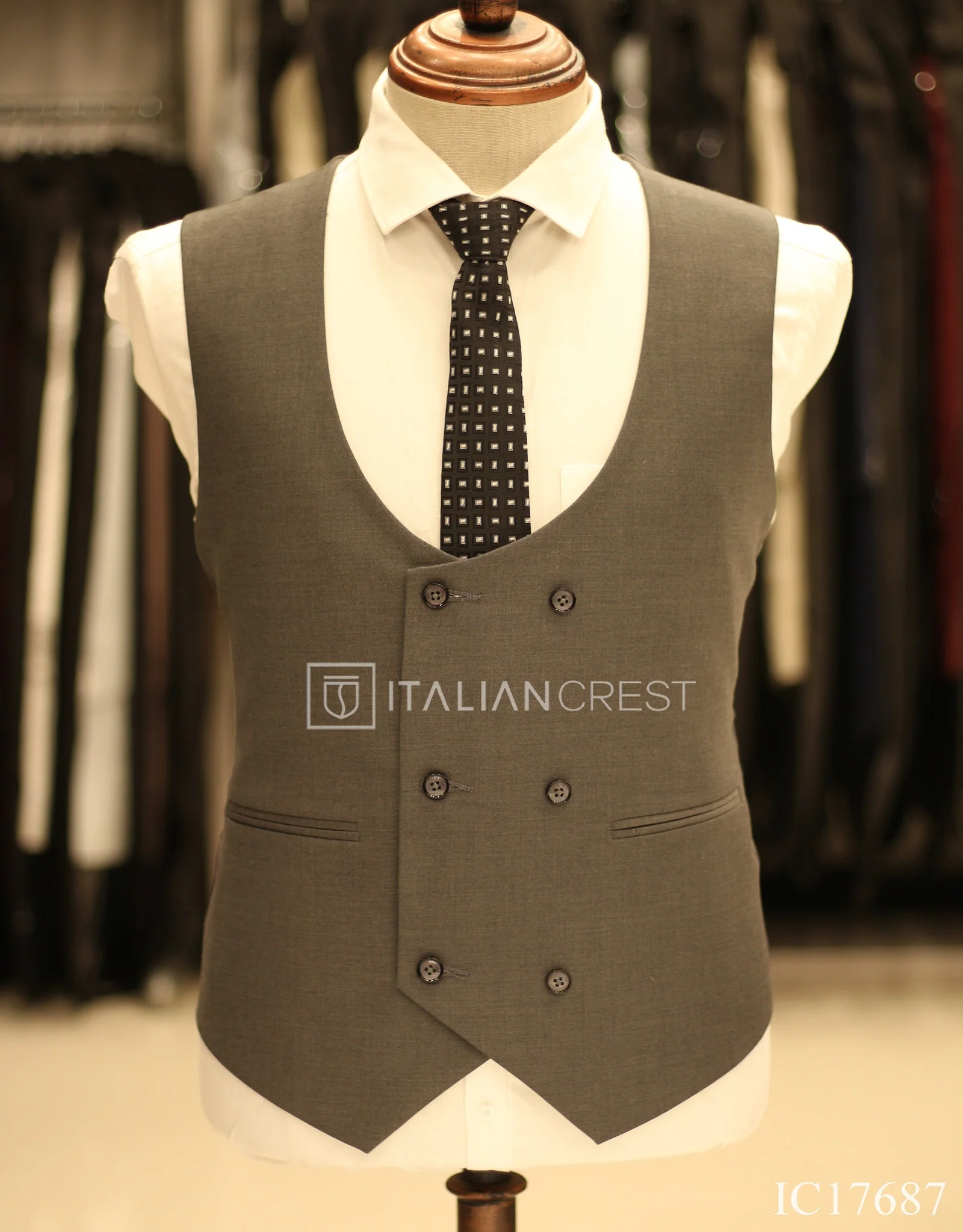 Grey 3-Piece Peak Lapel Suit - Image 2