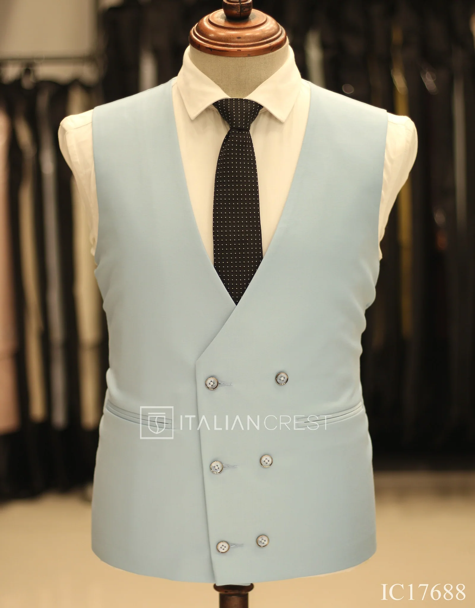 Light Blue 3-Piece Peak Lapel Suit - Image 2