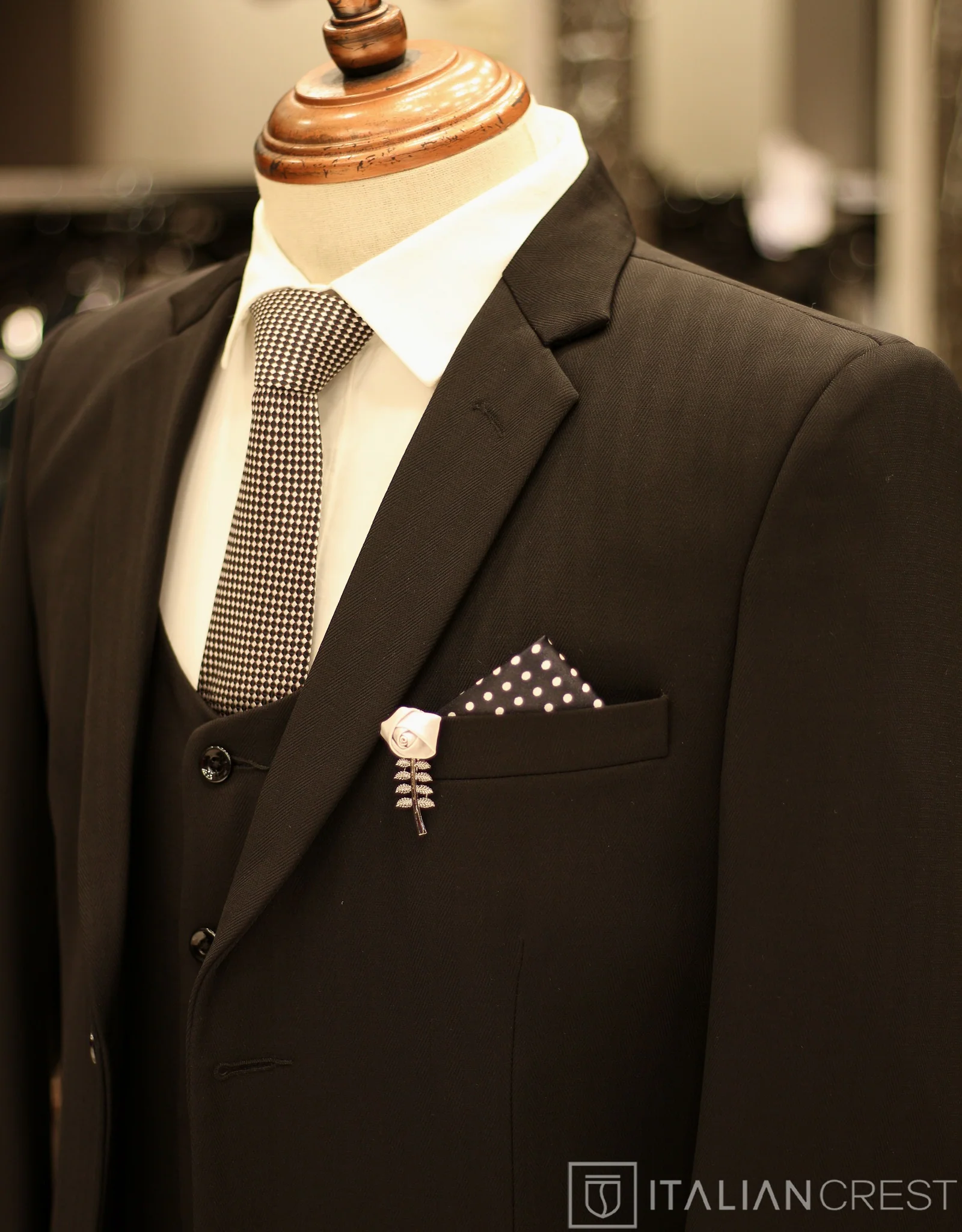 Black 3-Piece Notch Lapel Suit
