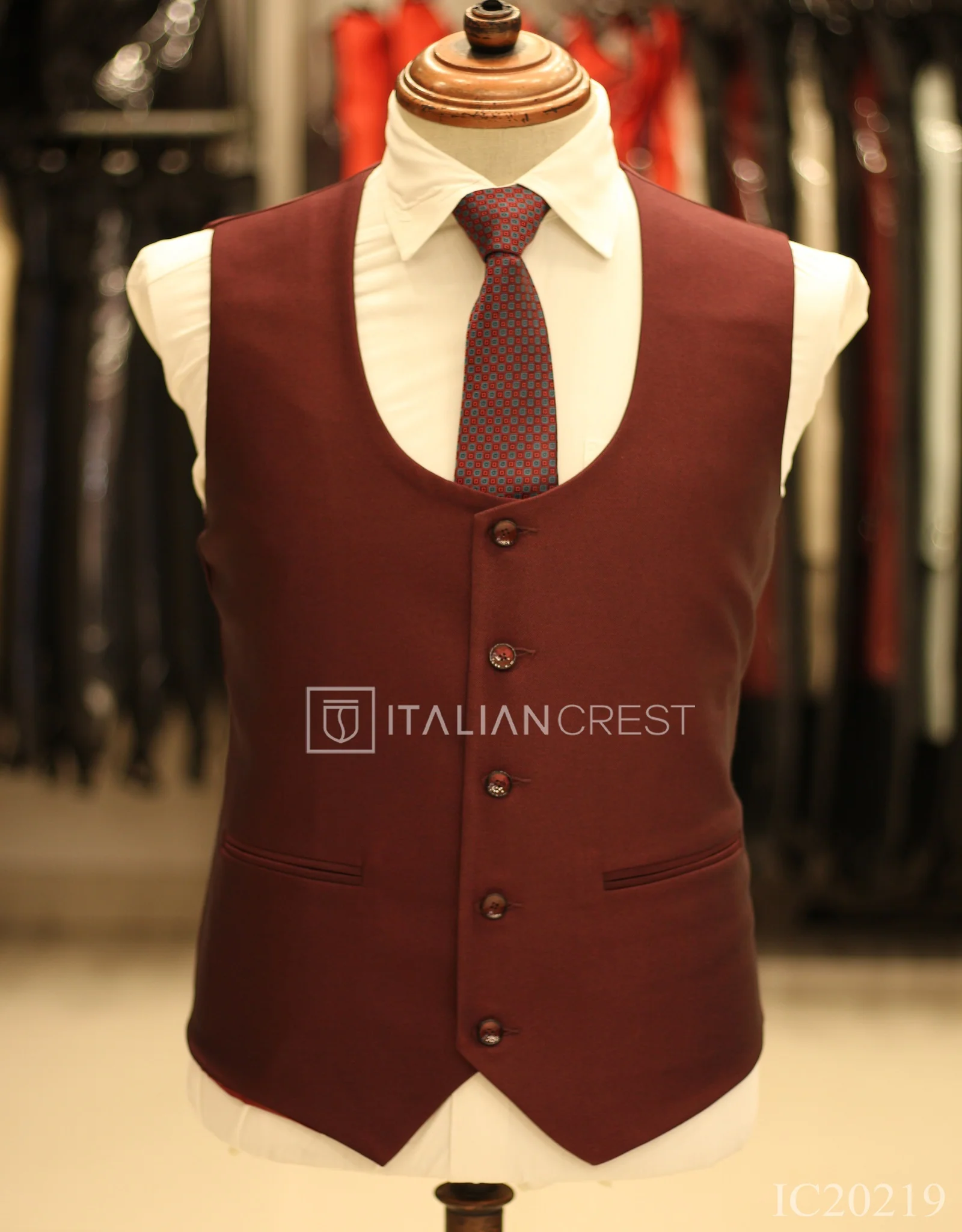 Maroon 3-Piece Notch Lapel Suit - Image 3