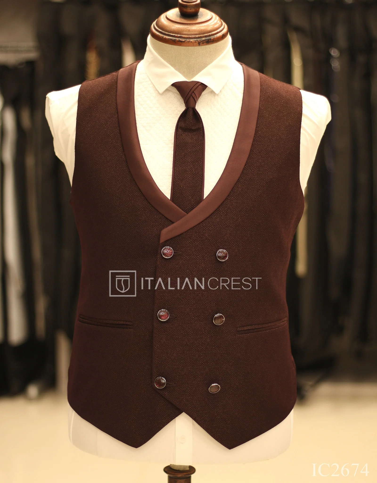 Maroon Jacquard 5pc Wedding Suit - Image 2
