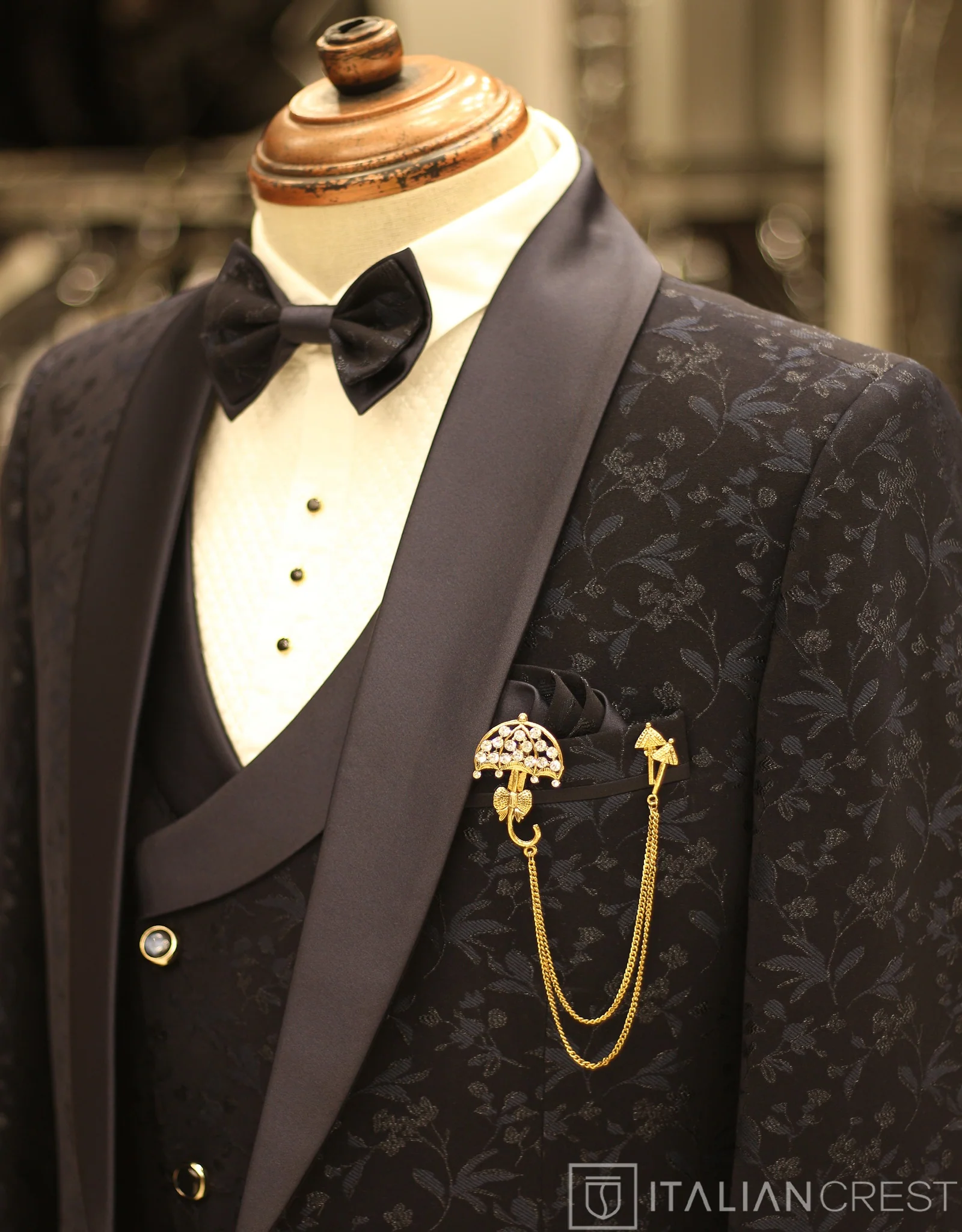 Navy Blue Jacquard 5pc Wedding Suit